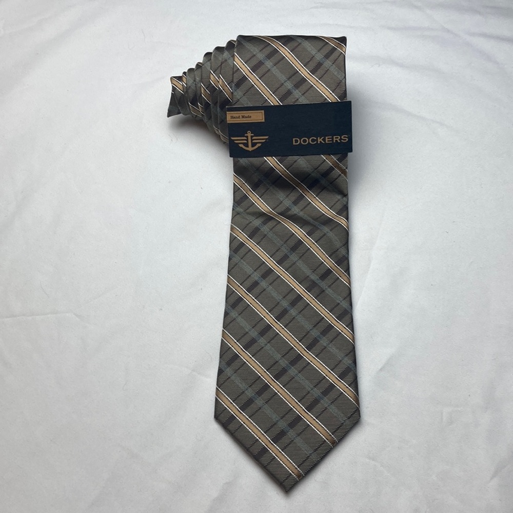 Dockers men’s polyester tie NWT
